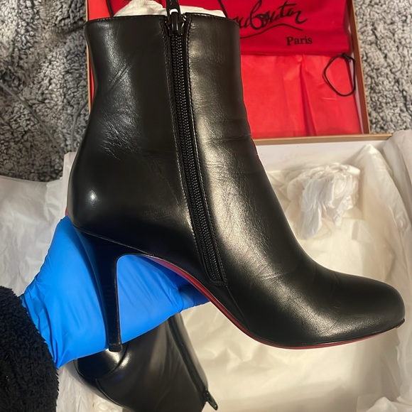 Christian Louboutin Classic Booties, Size 7/37 - Picture 9 of 14
